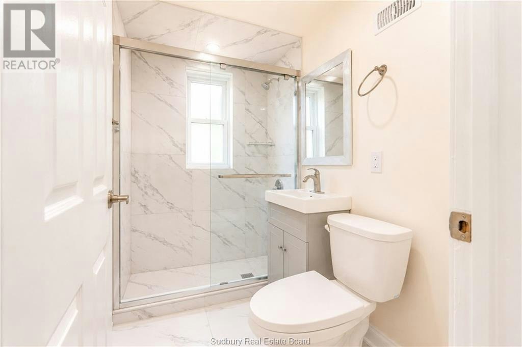 582 Ash Street, Greater Sudbury, ON, P3C 2A6 - 9