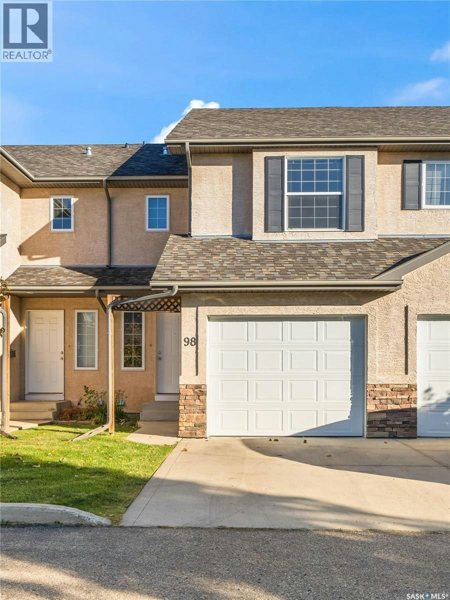 98-118 Pawlychenko Lane, Saskatoon, SK, S7V 1K1