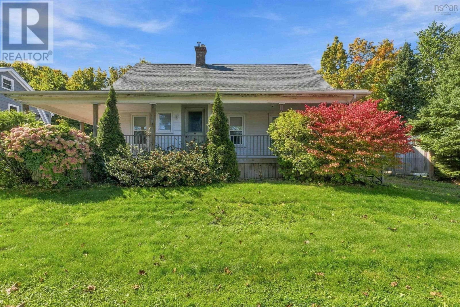 1107 Middle Street, Port Williams, NS, B0P 1T0