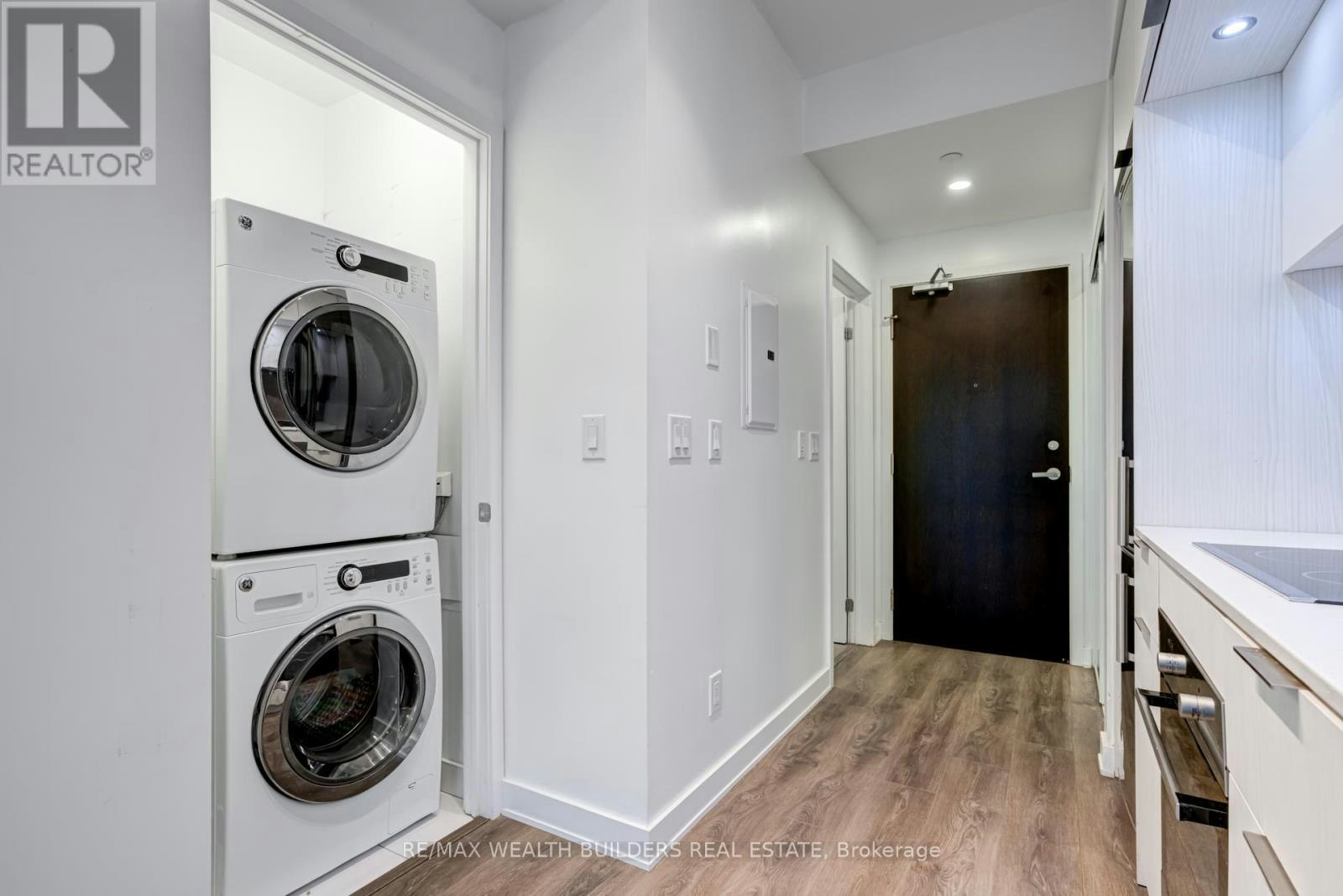 606-55 Regent Park Boulevard, Toronto, ON, M5A 3H6 - 30