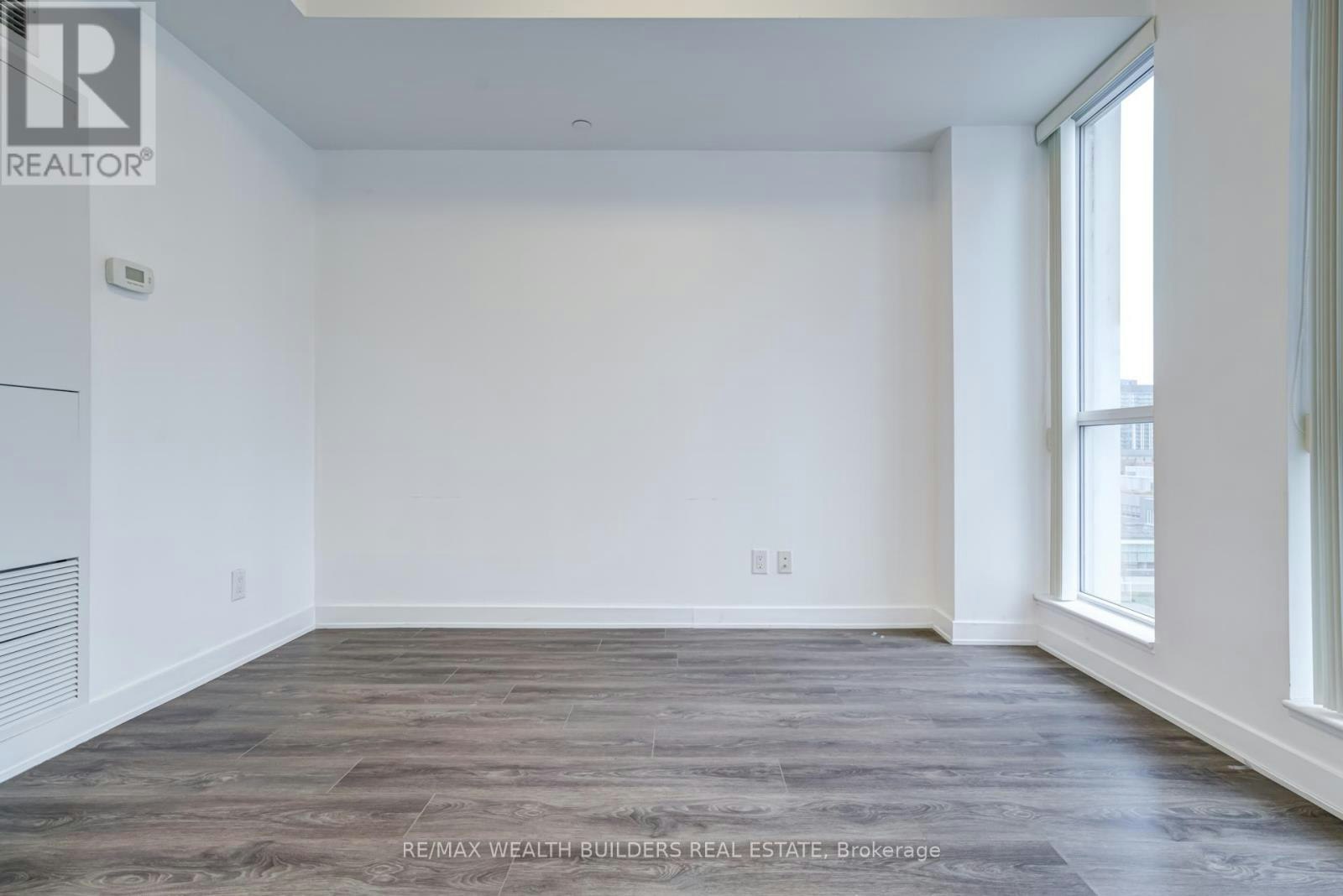 606-55 Regent Park Boulevard, Toronto, ON, M5A 3H6 - 26