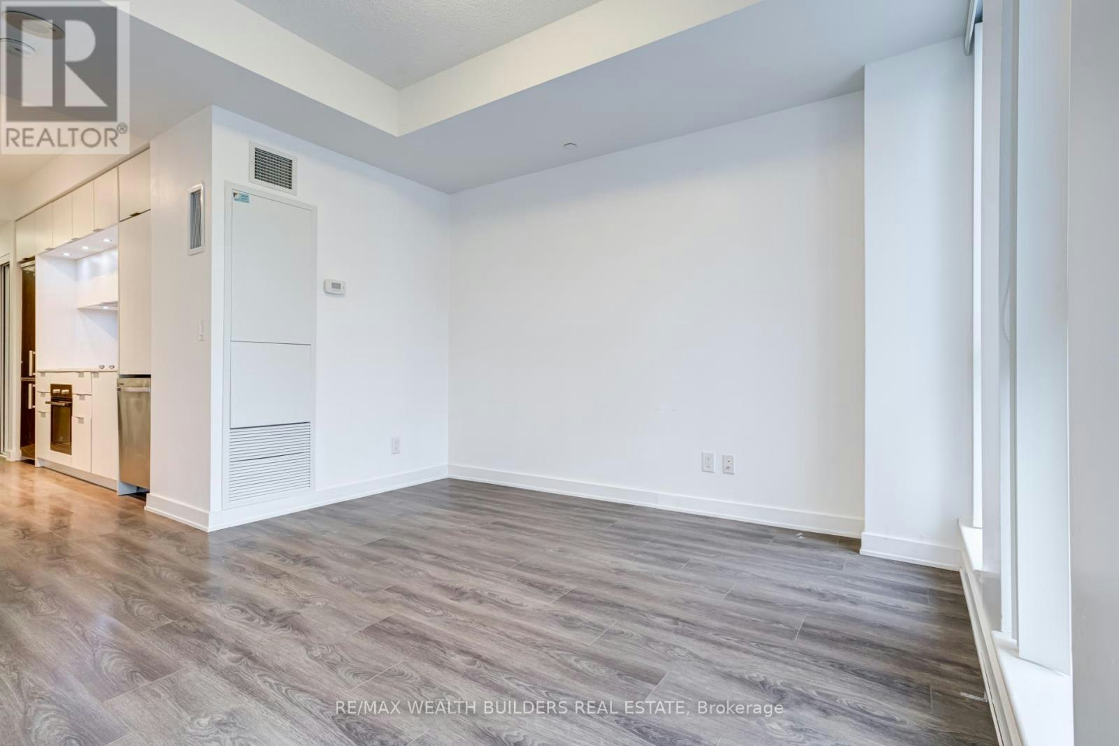 606-55 Regent Park Boulevard, Toronto, ON, M5A 3H6 - 24