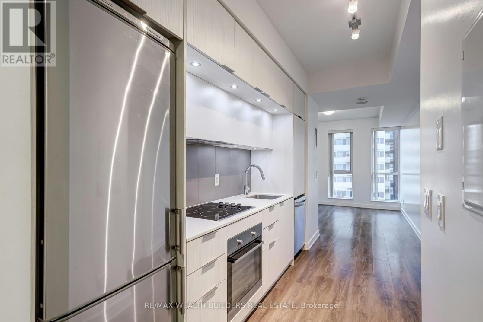 606-55 Regent Park Boulevard, Toronto, ON, M5A 3H6 - 9
