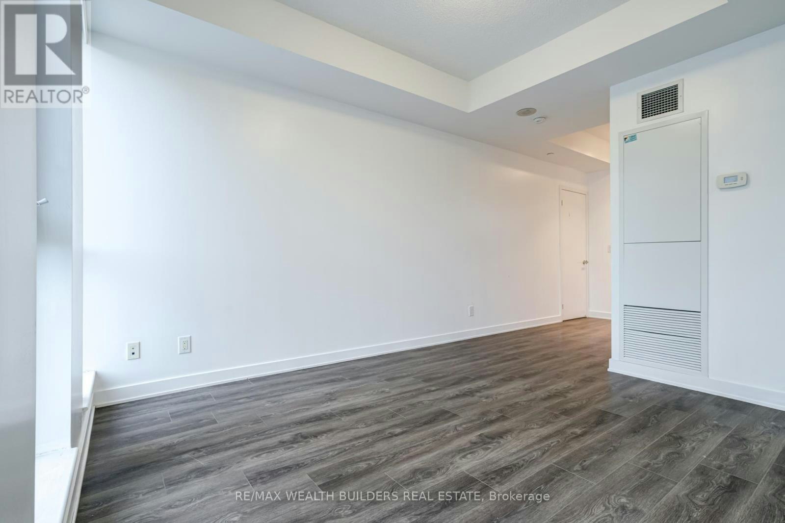 606-55 Regent Park Boulevard, Toronto, ON, M5A 3H6 - 22