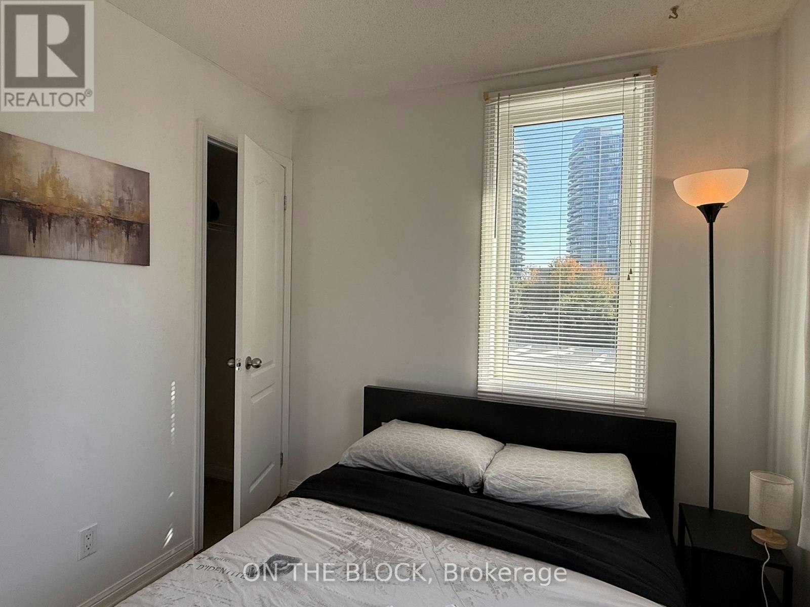 223-28 Douro Street, Toronto, ON, M6K 3M4 - 19