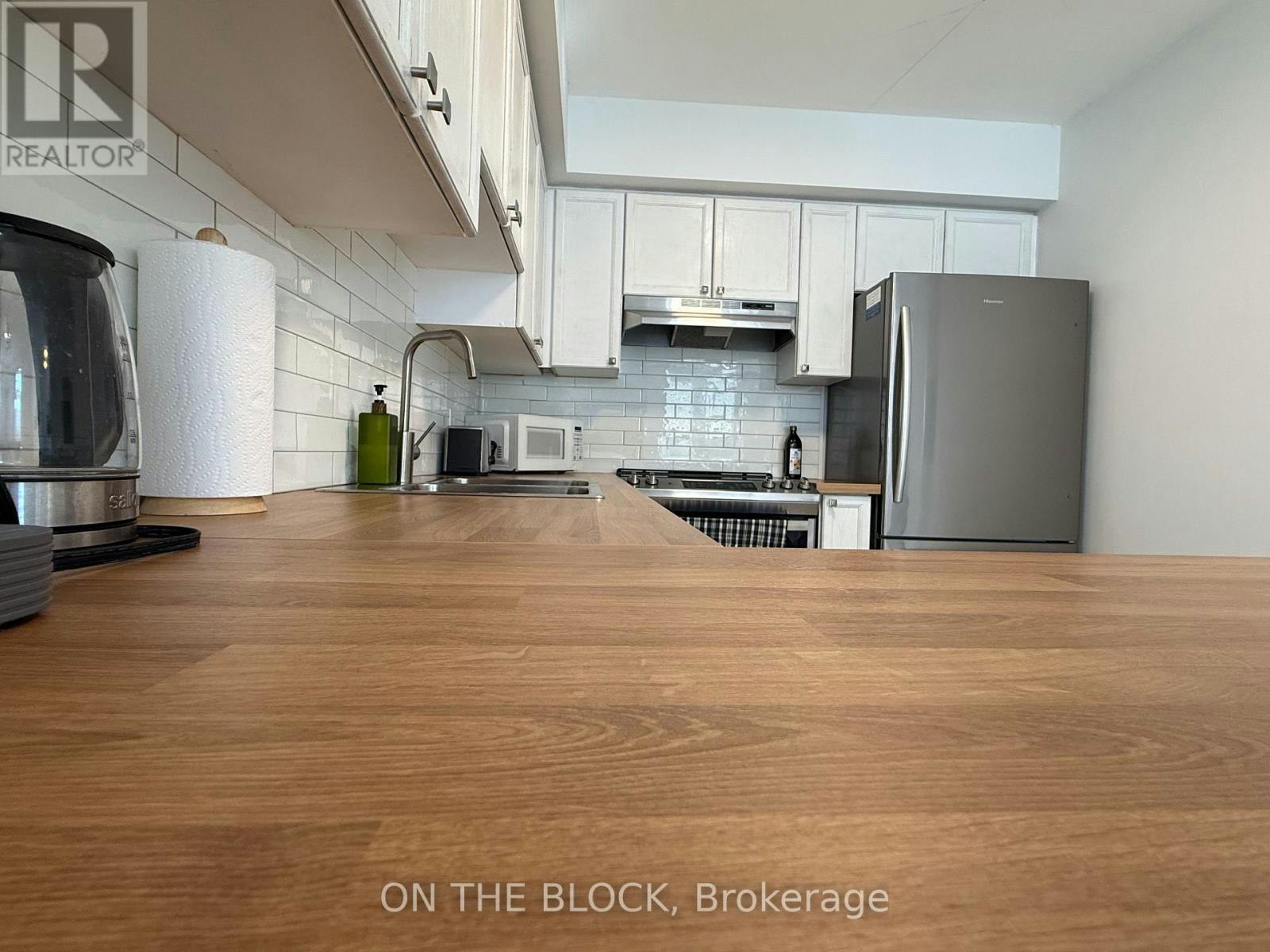 223-28 Douro Street, Toronto, ON, M6K 3M4 - 9