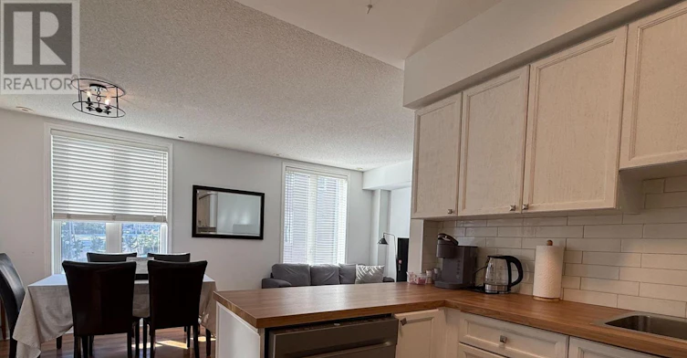 223-28 Douro Street, Toronto, ON, M6K 3M4