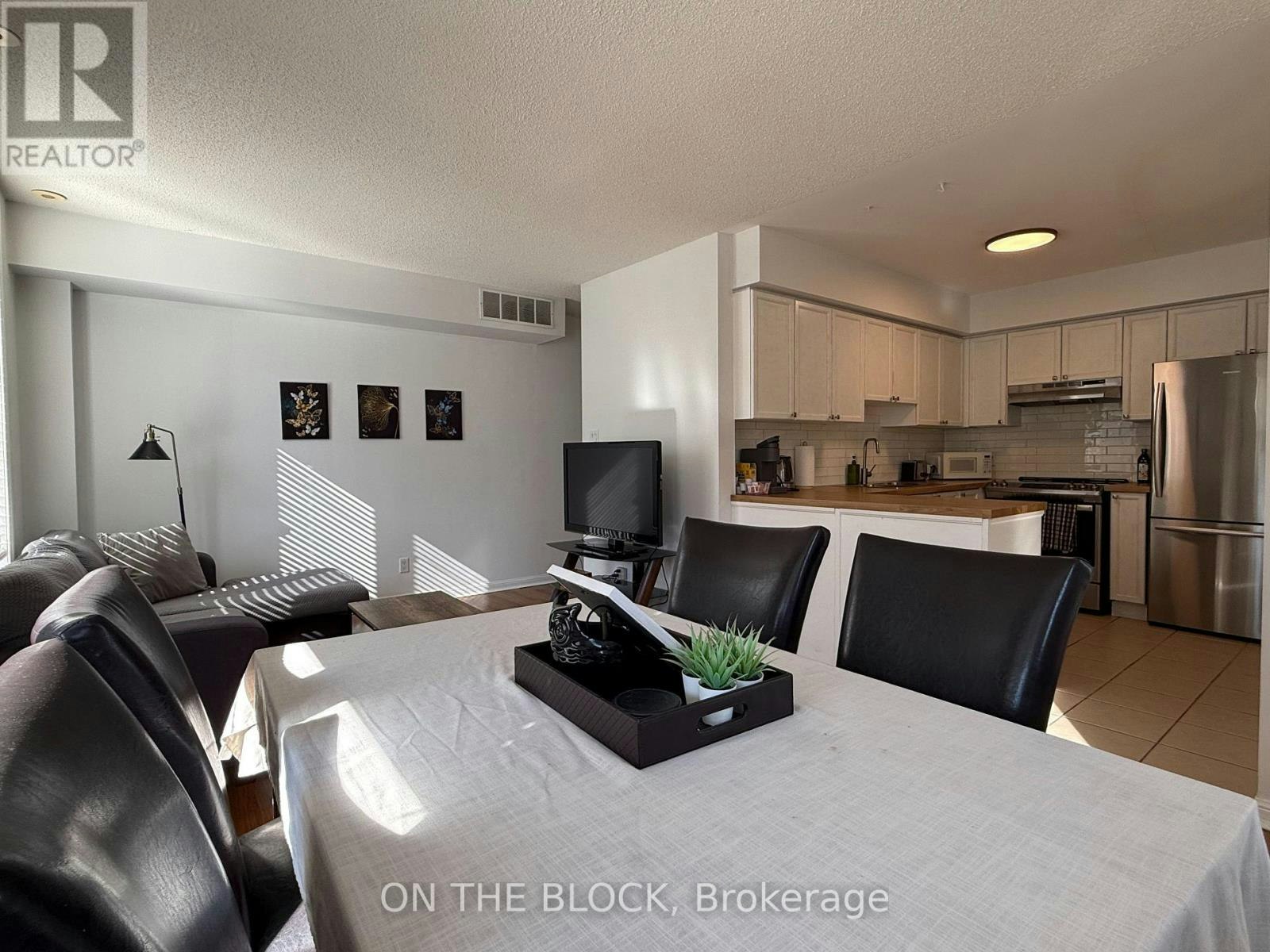 223-28 Douro Street, Toronto, ON, M6K 3M4 - 7