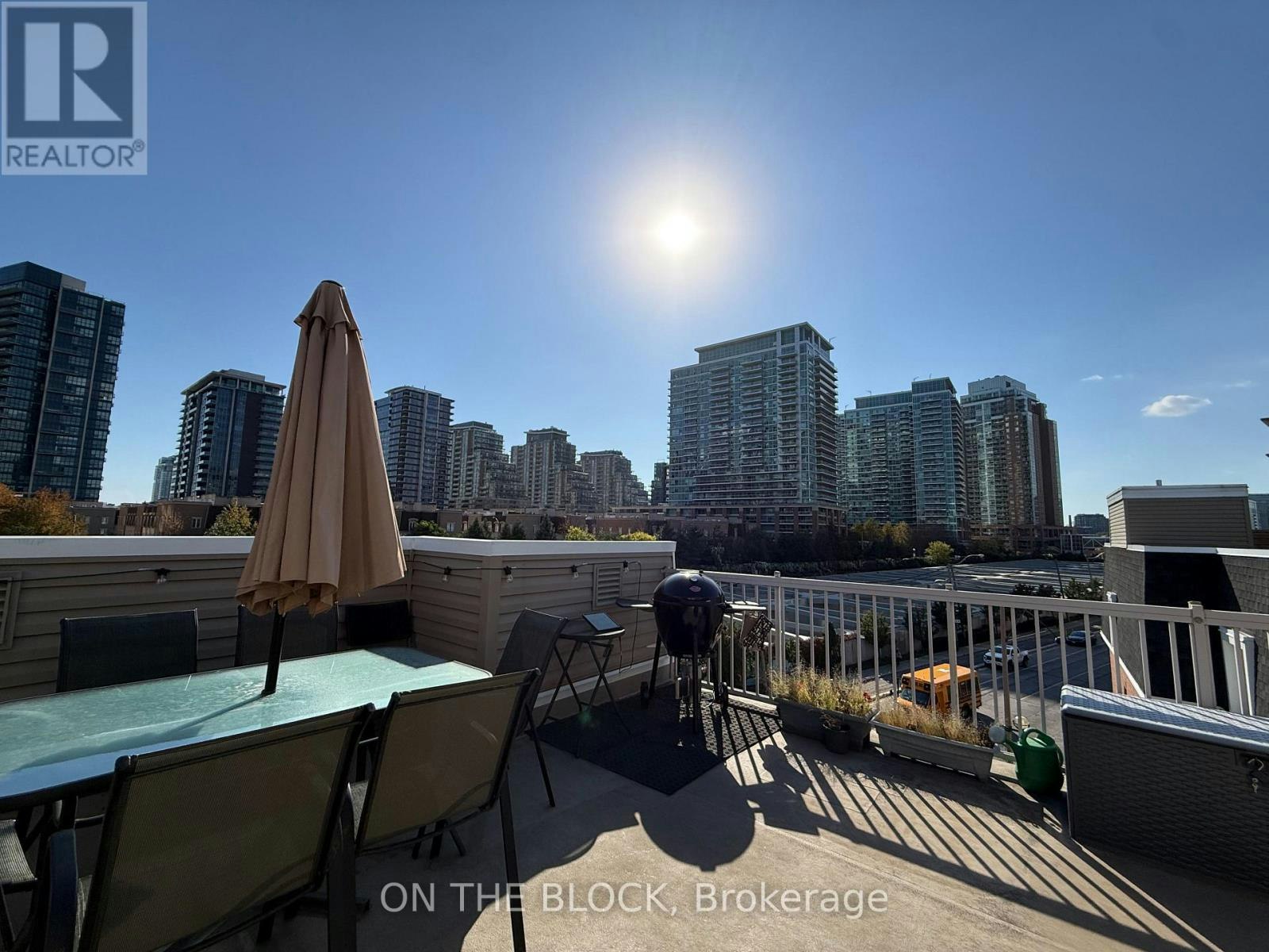 223-28 Douro Street, Toronto, ON, M6K 3M4 - 23