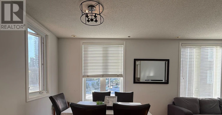 223-28 Douro Street, Toronto, ON, M6K 3M4 - 6