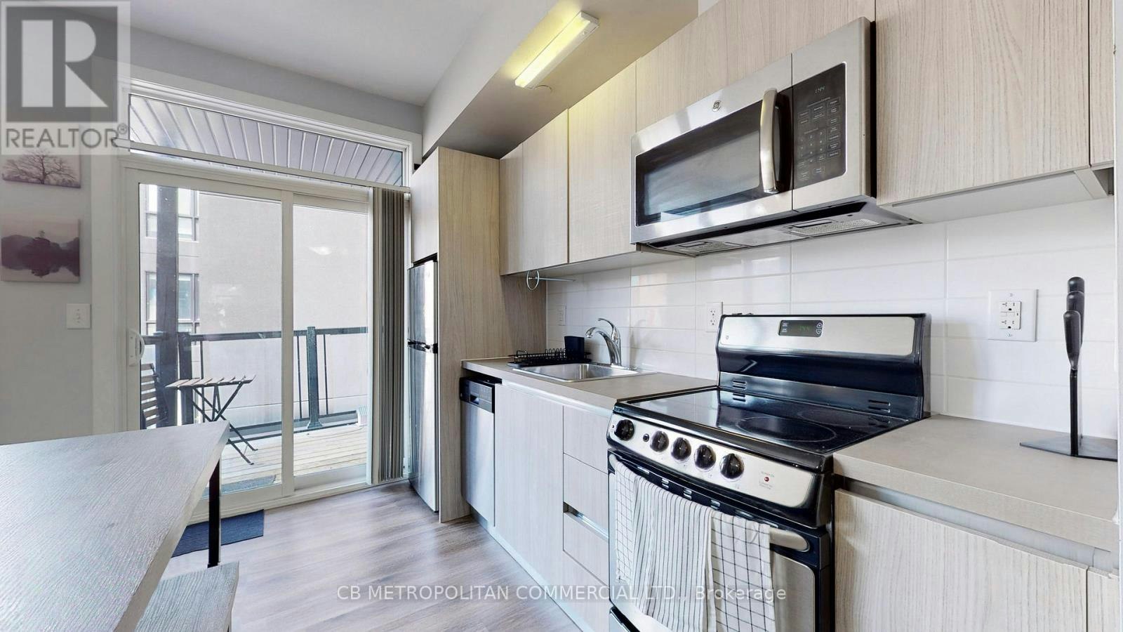 303-335 College Street, Toronto, ON, M5T 1S2 - 3