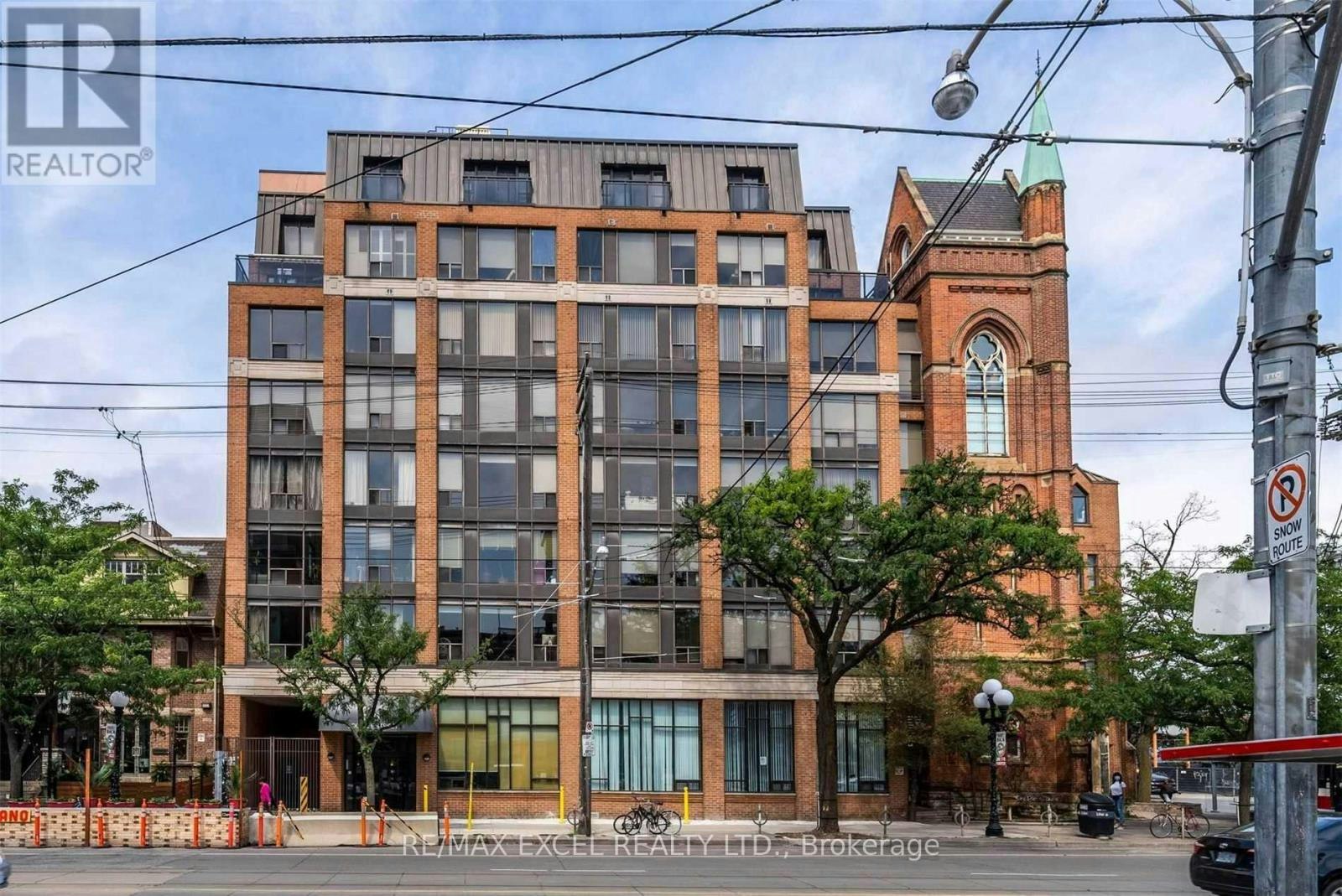 602 2ND BEDROOM-456 College Street, Toronto, ON, M6G 4A3