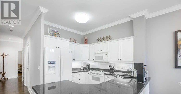 1105-7 King Street E, Toronto, ON, M5C 3C5 - 4