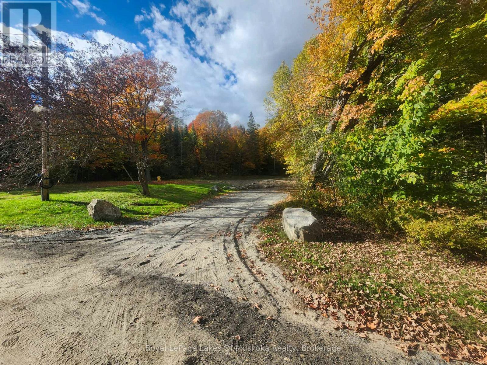 16 Gibson Road, Perry, ON, P0A 1J0