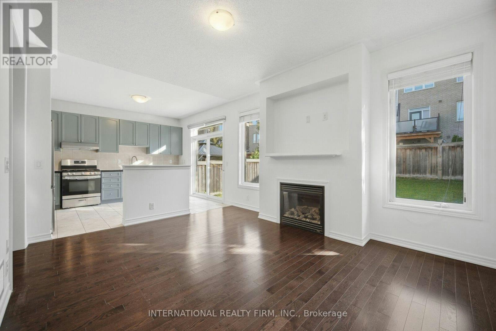 11 Lady Gwillim Avenue, East Gwillimbury, ON, L9N 0B3 - 15