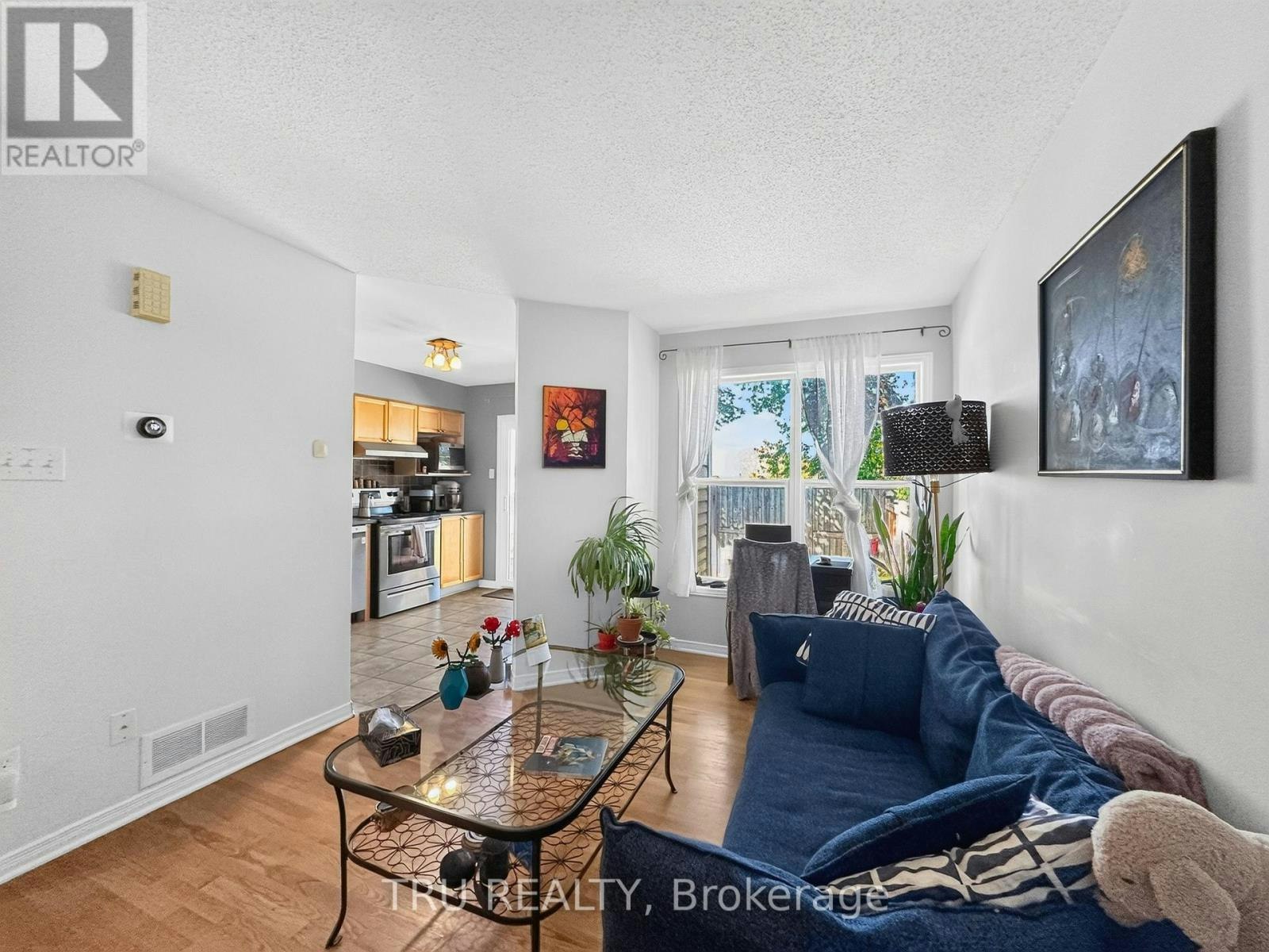 75 Silverlace Private, Ottawa, ON, K1T 3Z8 - 11
