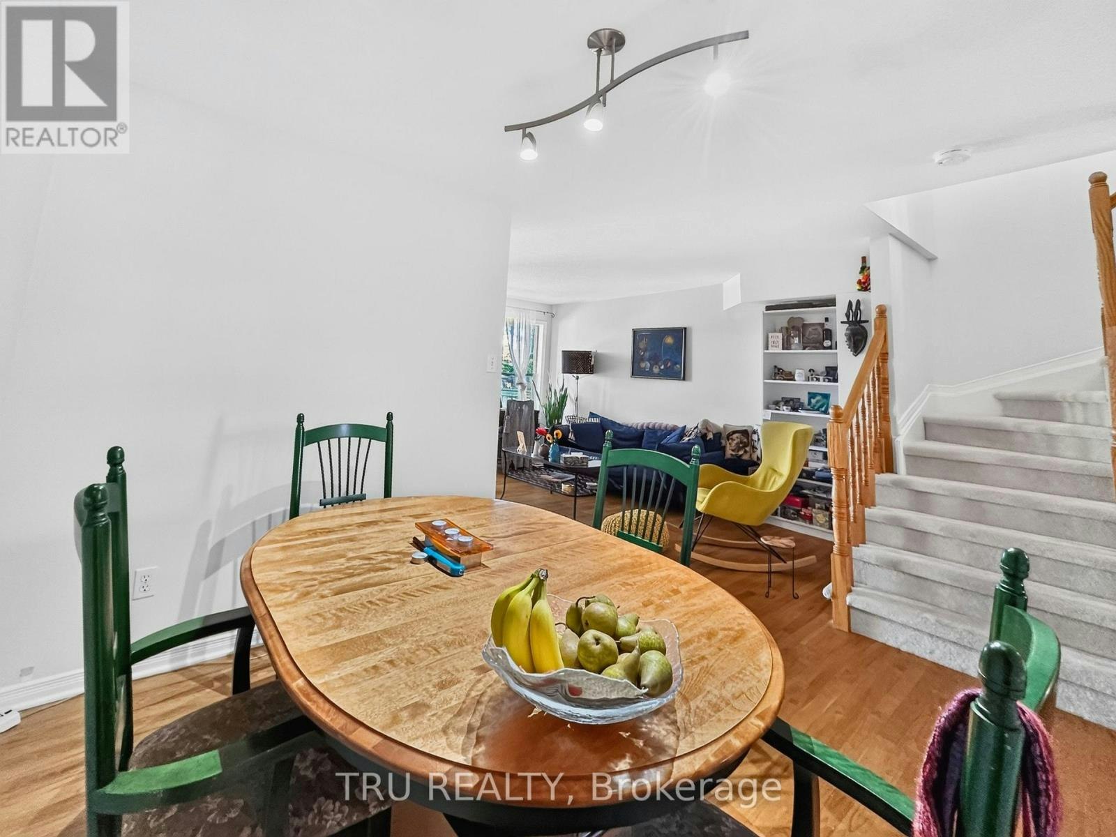 75 Silverlace Private, Ottawa, ON, K1T 3Z8 - 8