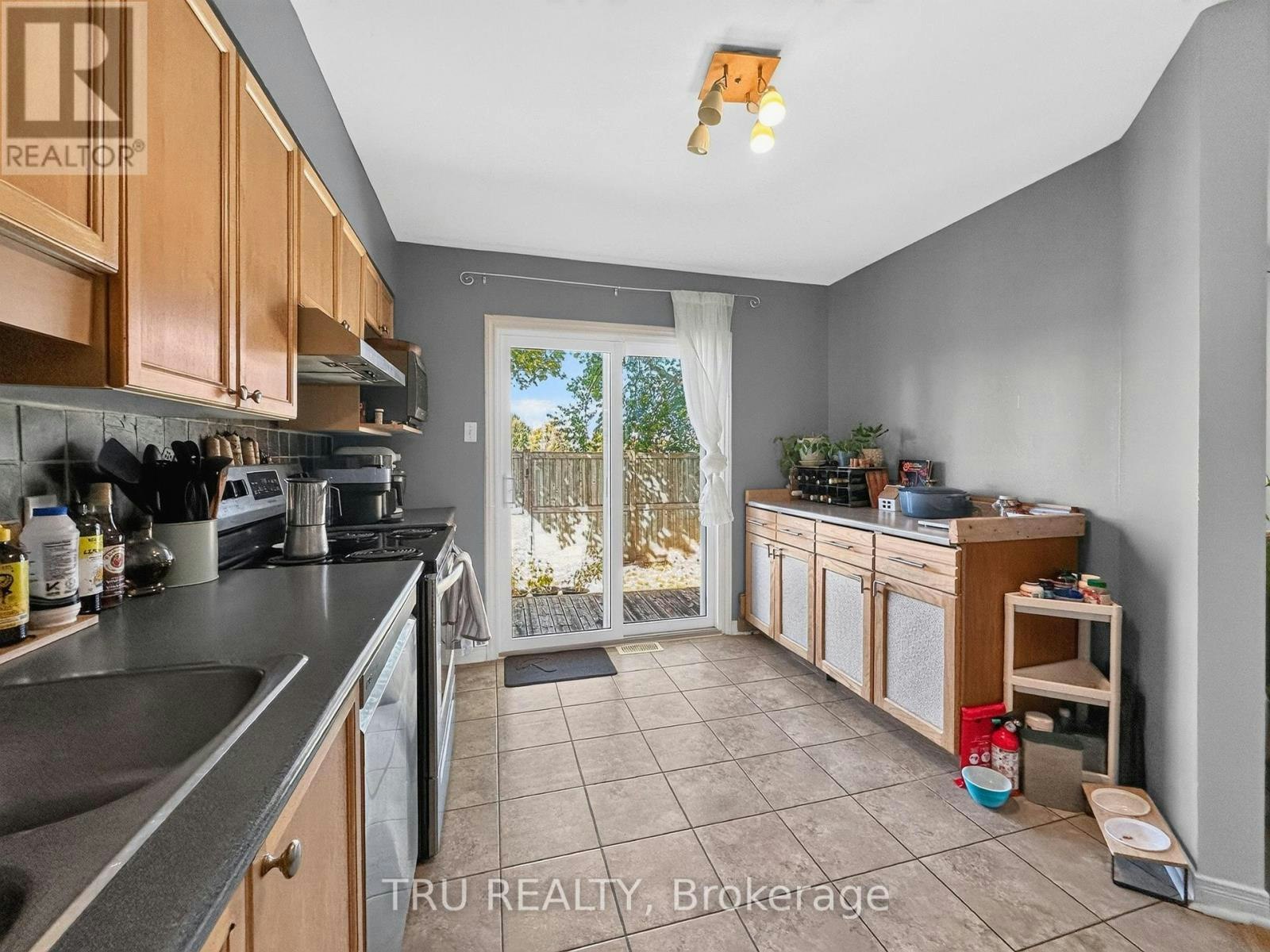 75 Silverlace Private, Ottawa, ON, K1T 3Z8 - 16