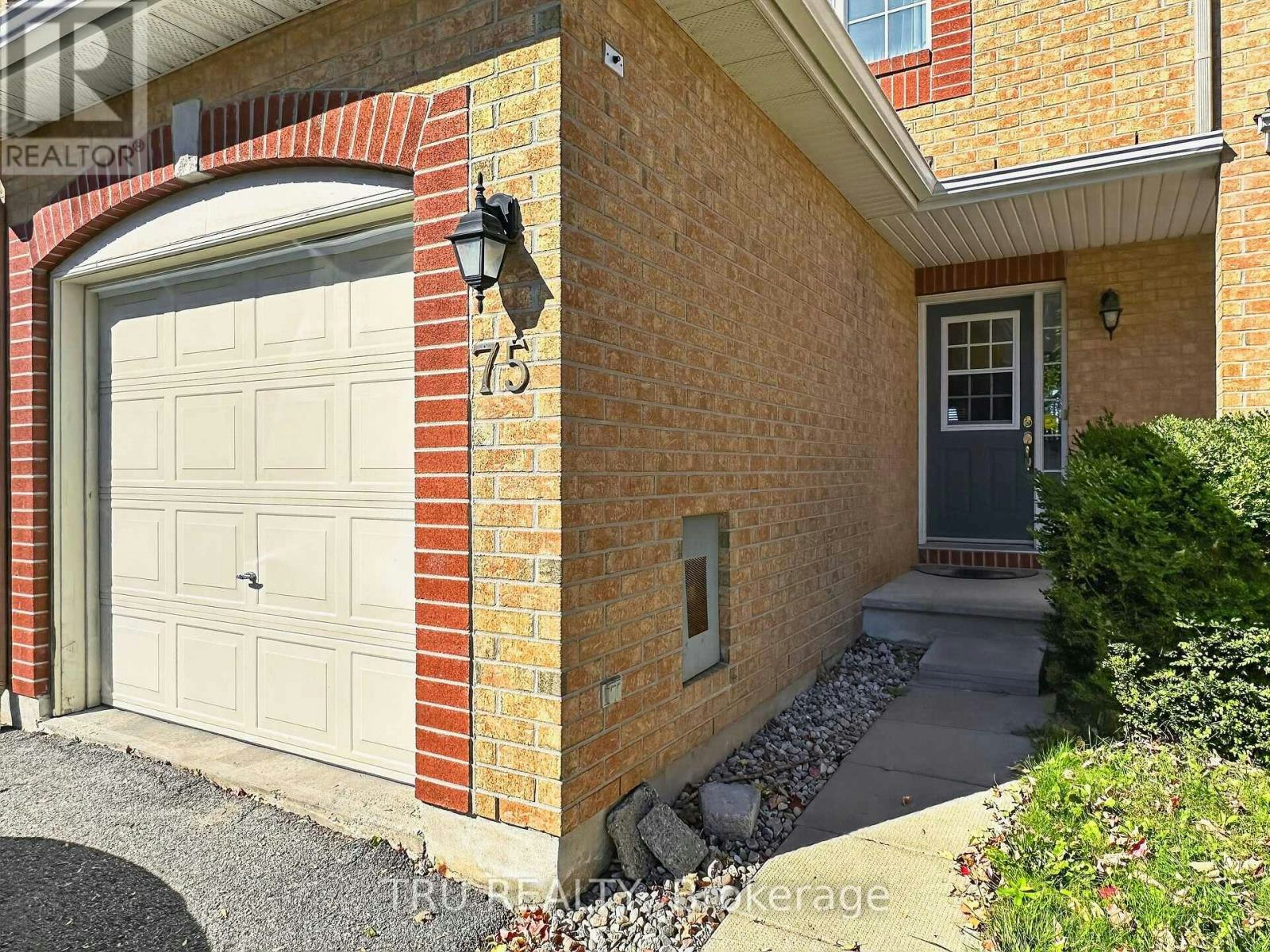 75 Silverlace Private, Ottawa, ON, K1T 3Z8 - 2