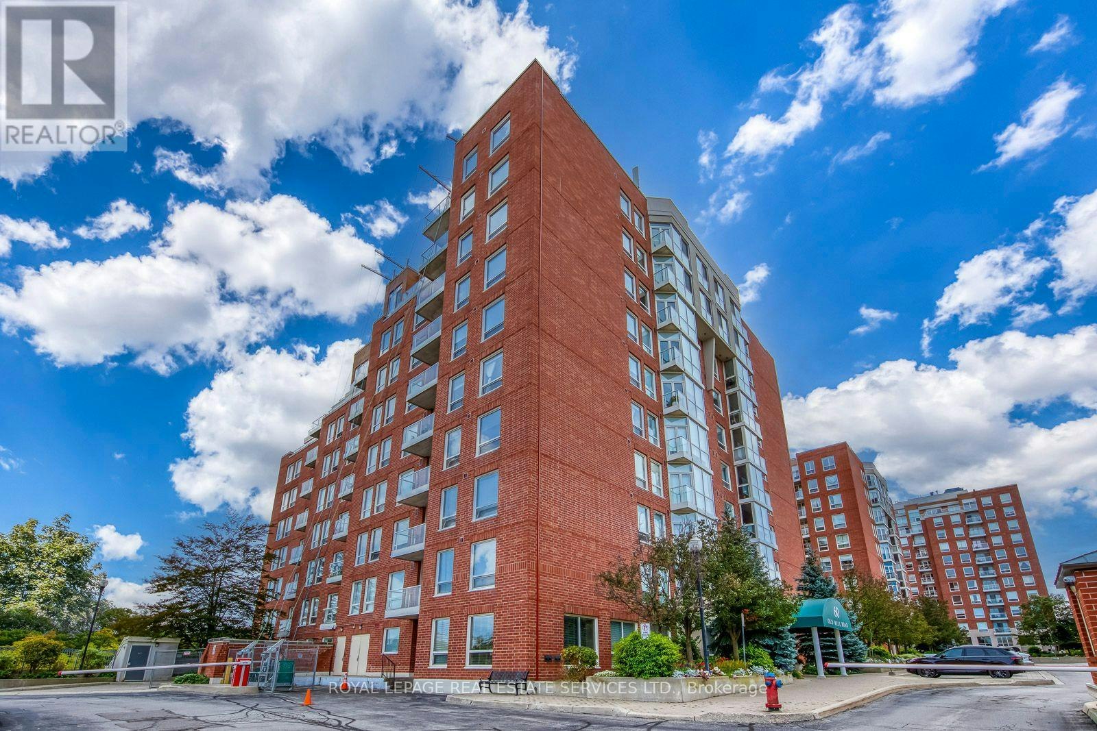 UPH5-60 Old Mill Road, Oakville, ON, L6J 7V9 1