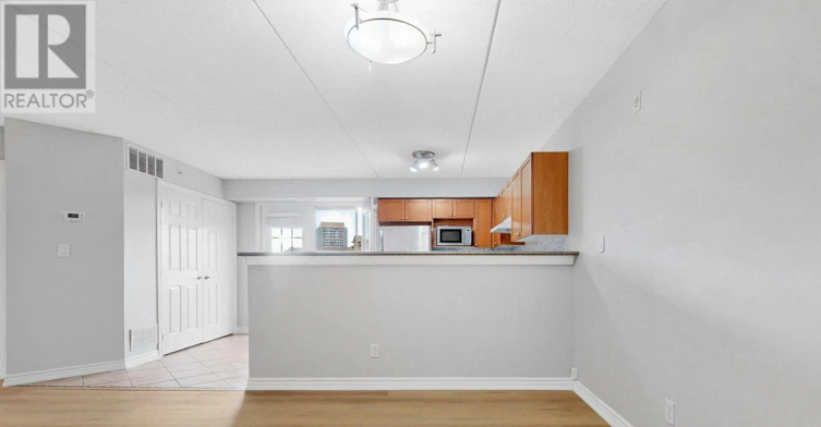 302-2085 Appleby Line, Burlington, ON, L7L 7H4 - 10