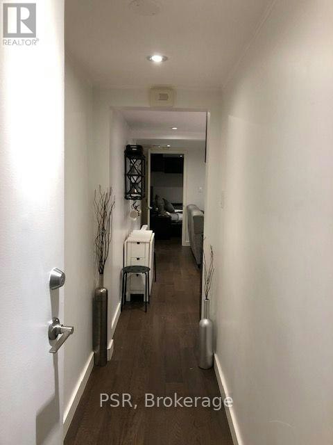 B-54A Galley Avenue, Toronto, ON, M6R 1H1 - 6