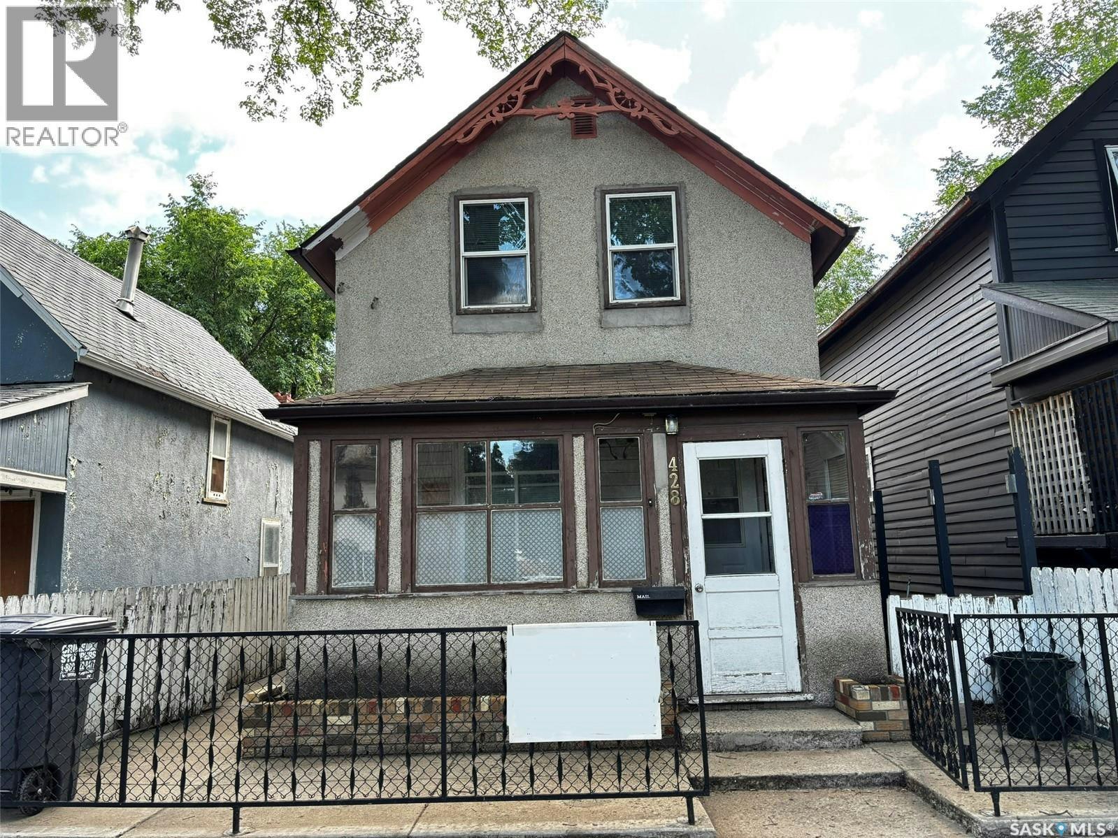 428 I Avenue S, Saskatoon, SK, S7M 1Y4