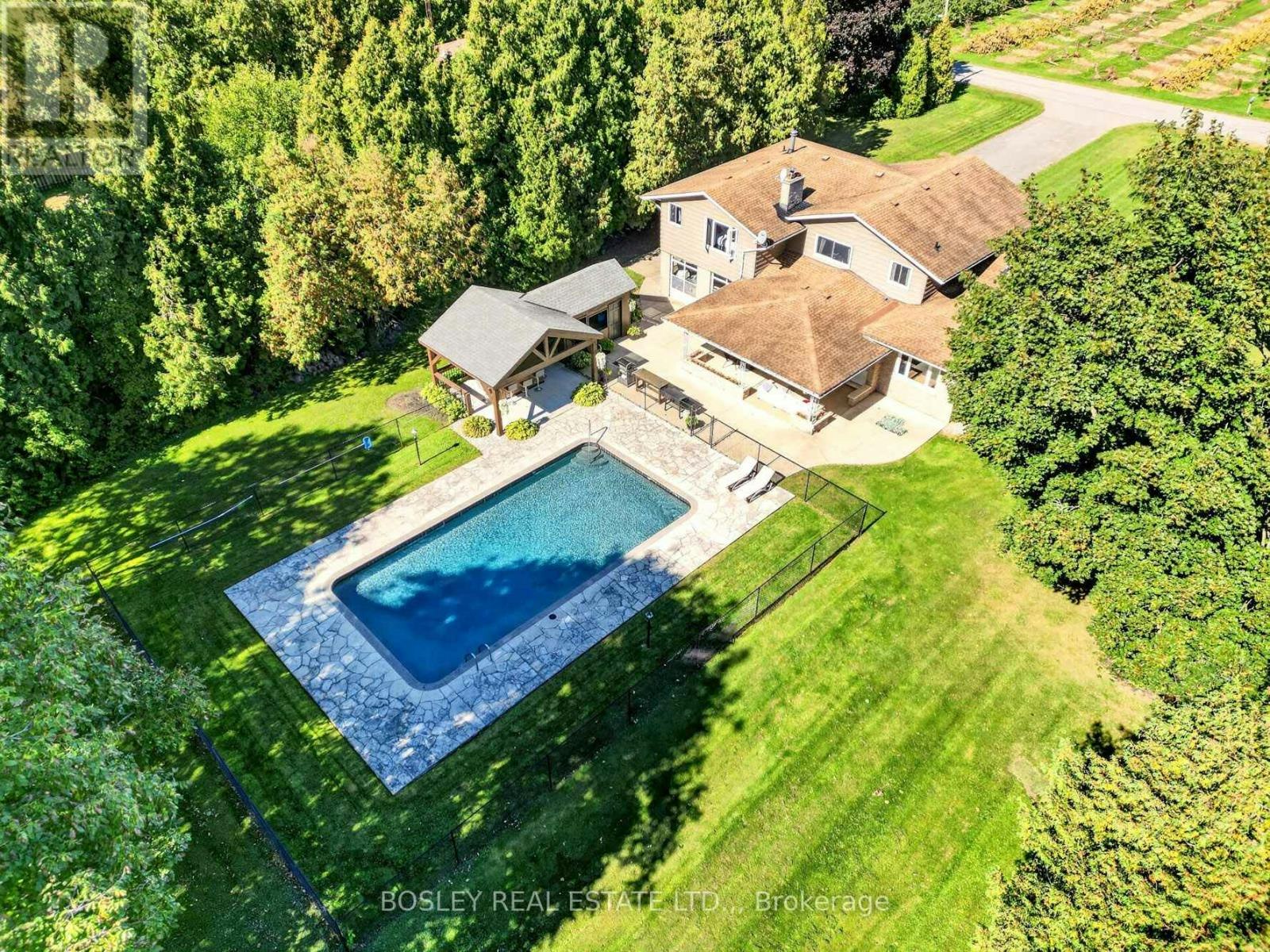 1676 Second Avenue, St. Catharines, ON, L2R 6P9