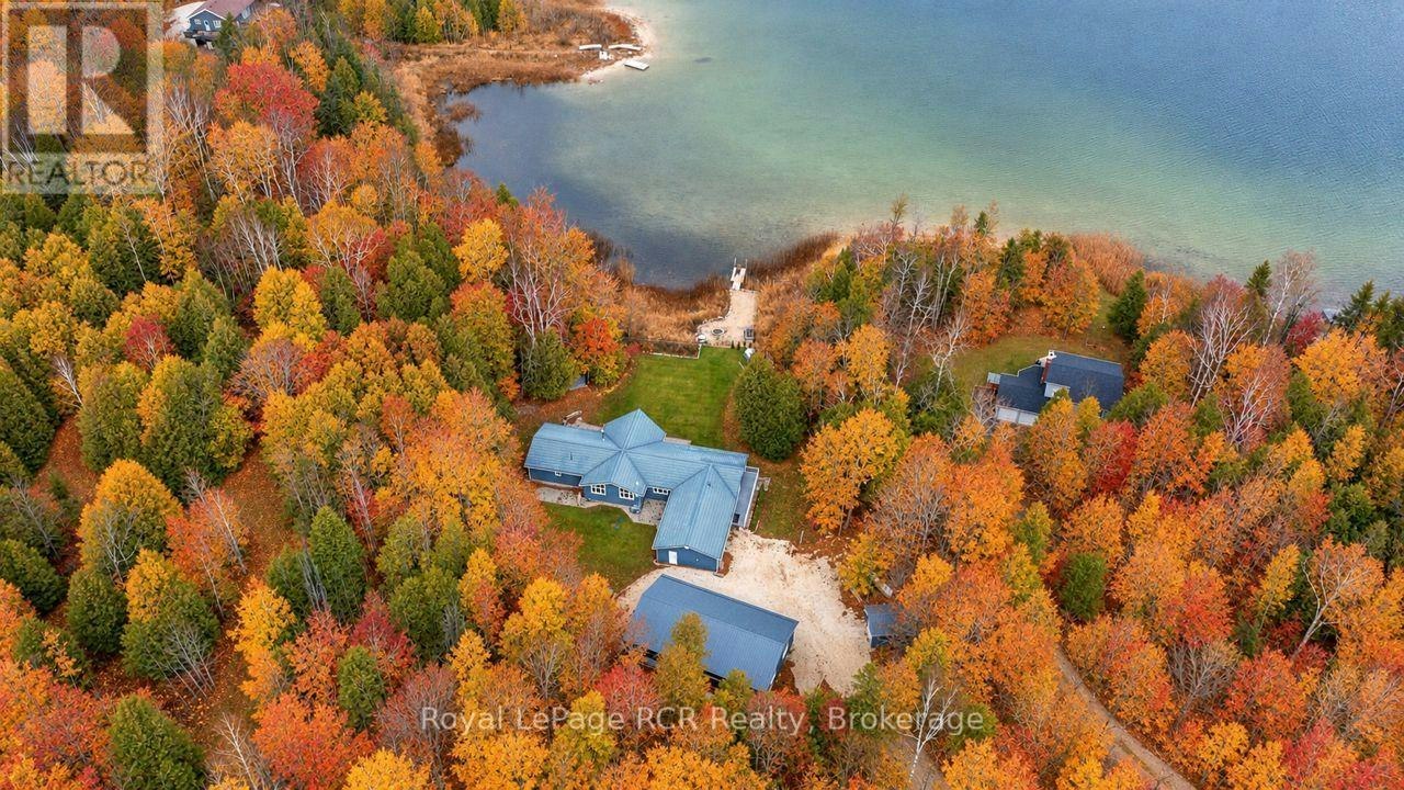 123 Lakeview Road, Grey Highlands, ON, N0C 1M0