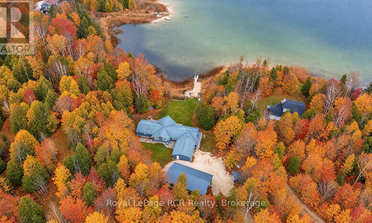 123 Lakeview Road