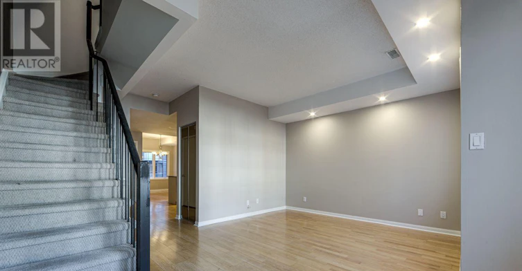 23-11 Niagara Street, Toronto, ON, M5V 3N9 - 9