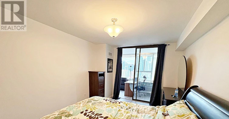 1917-45 Carlton Street, Toronto, ON, M5B 2H9 - 12