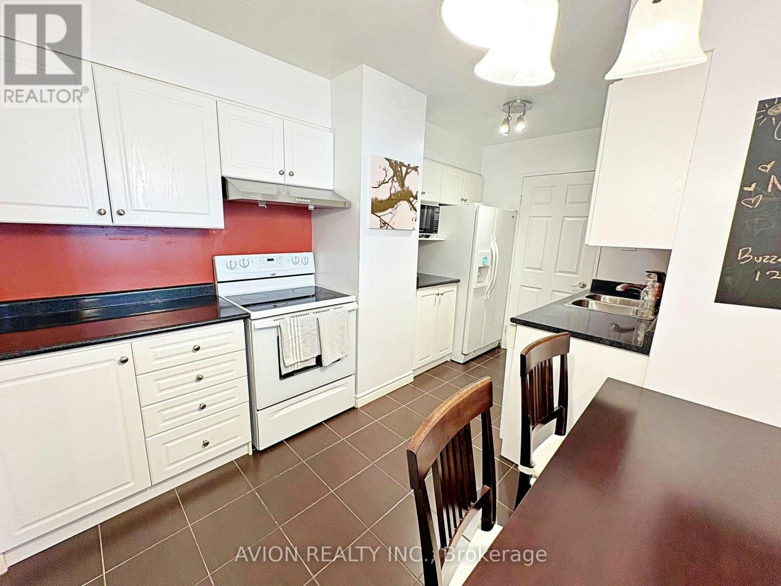1917-45 Carlton Street, Toronto, ON, M5B 2H9 - 7