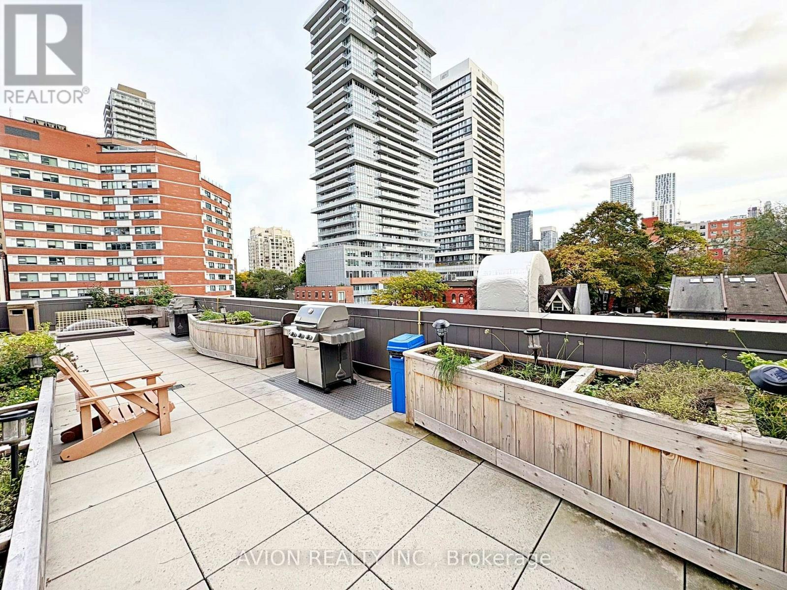 1917-45 Carlton Street, Toronto, ON, M5B 2H9 - 25