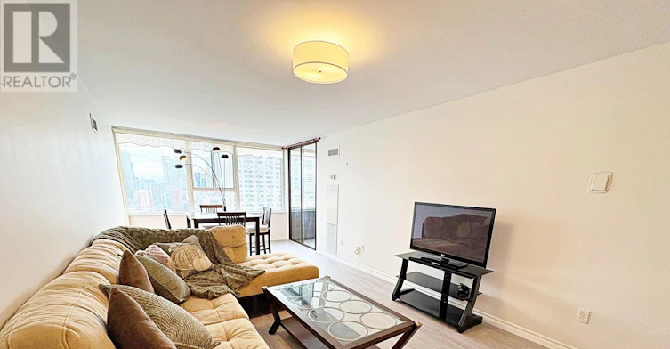 1917-45 Carlton Street, Toronto, ON, M5B 2H9 - 4