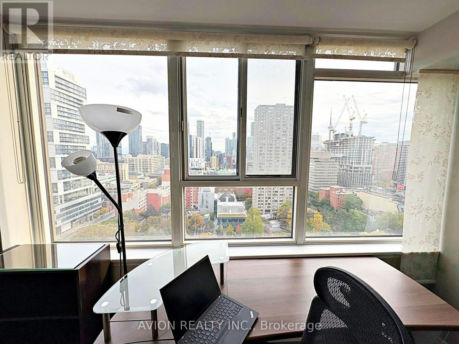 1917-45 Carlton Street, Toronto, ON, M5B 2H9 - 14