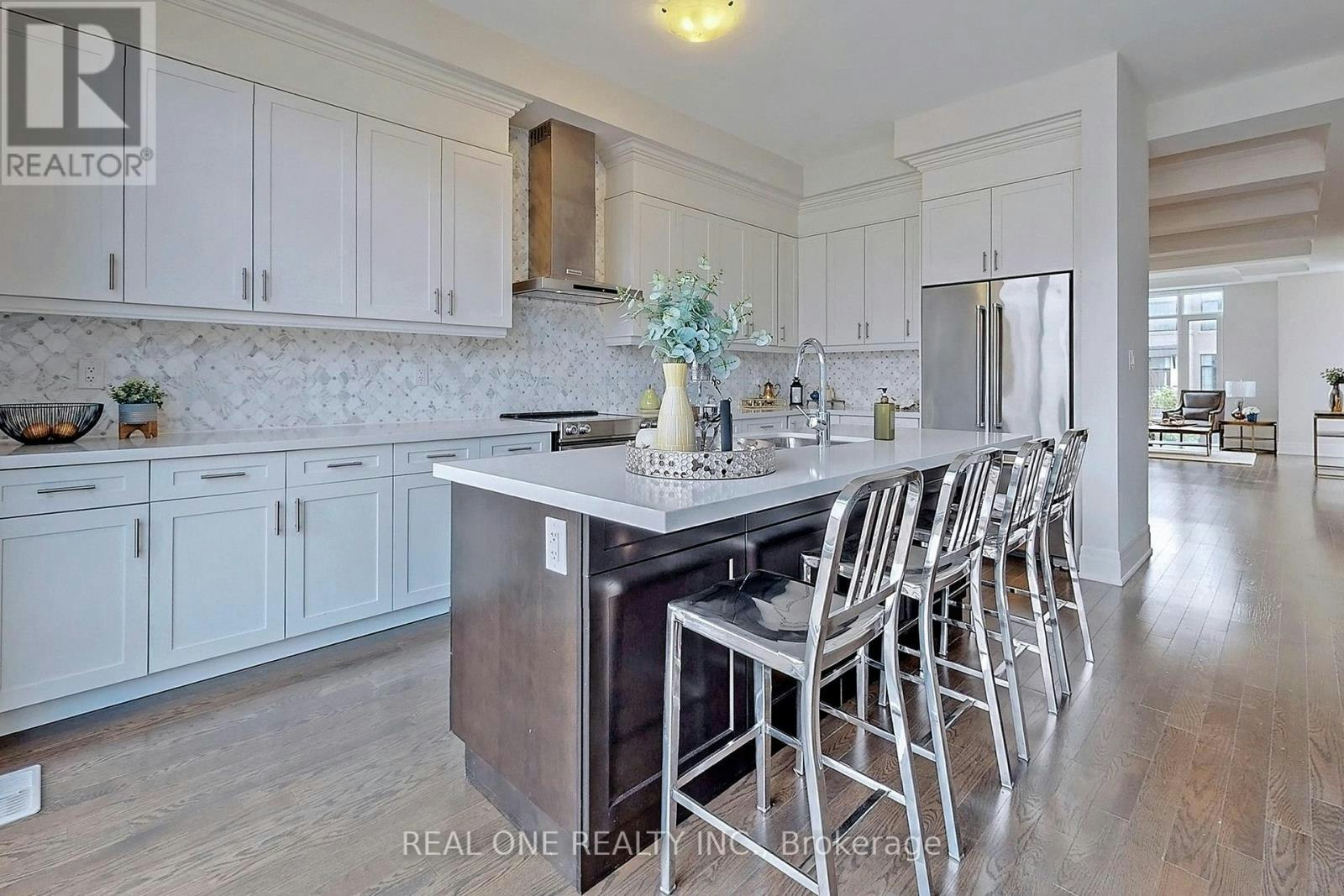 107 Carrville Woods Circle, Vaughan, ON, L6A 4Z6 - 19