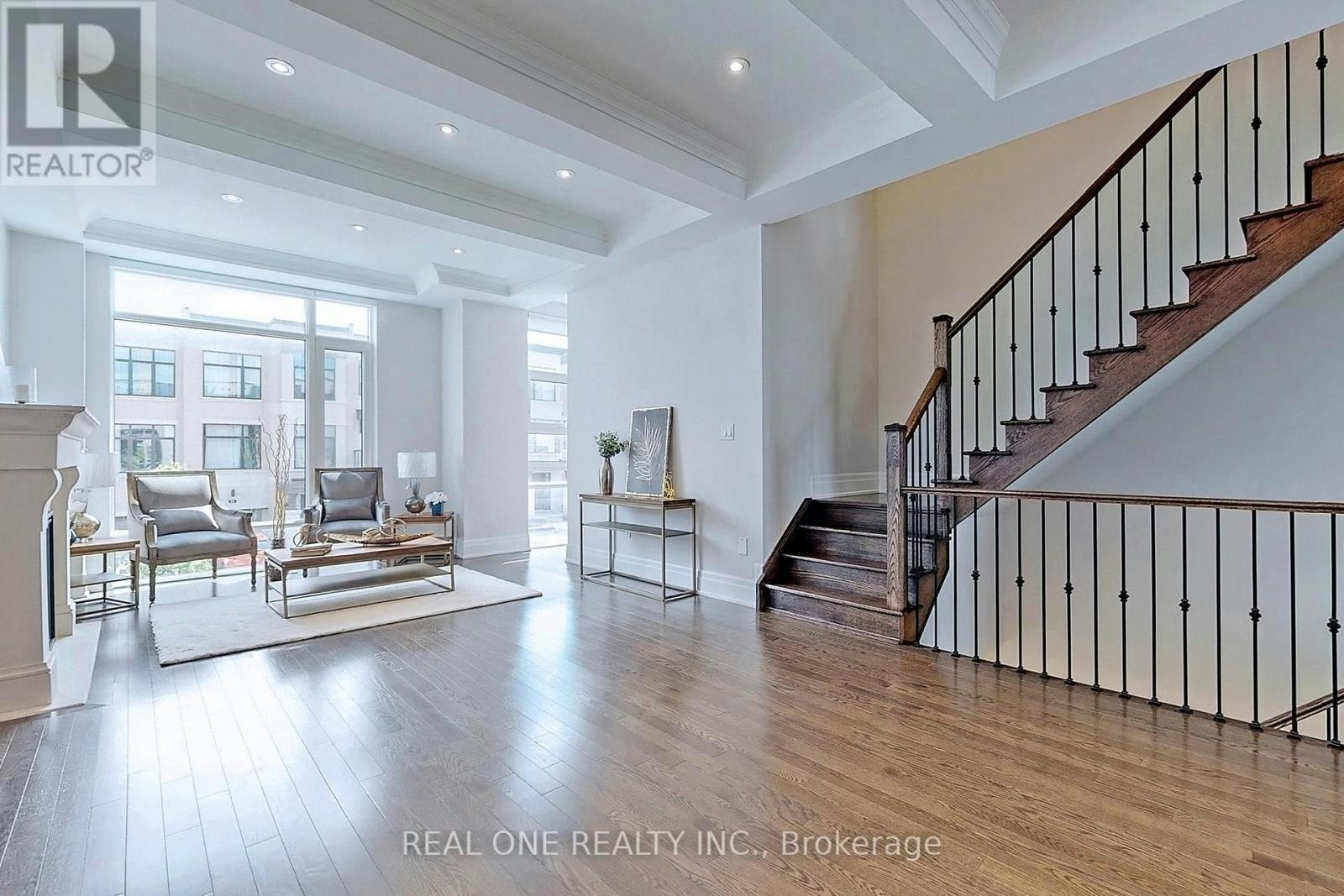 107 Carrville Woods Circle, Vaughan, ON, L6A 4Z6 - 5