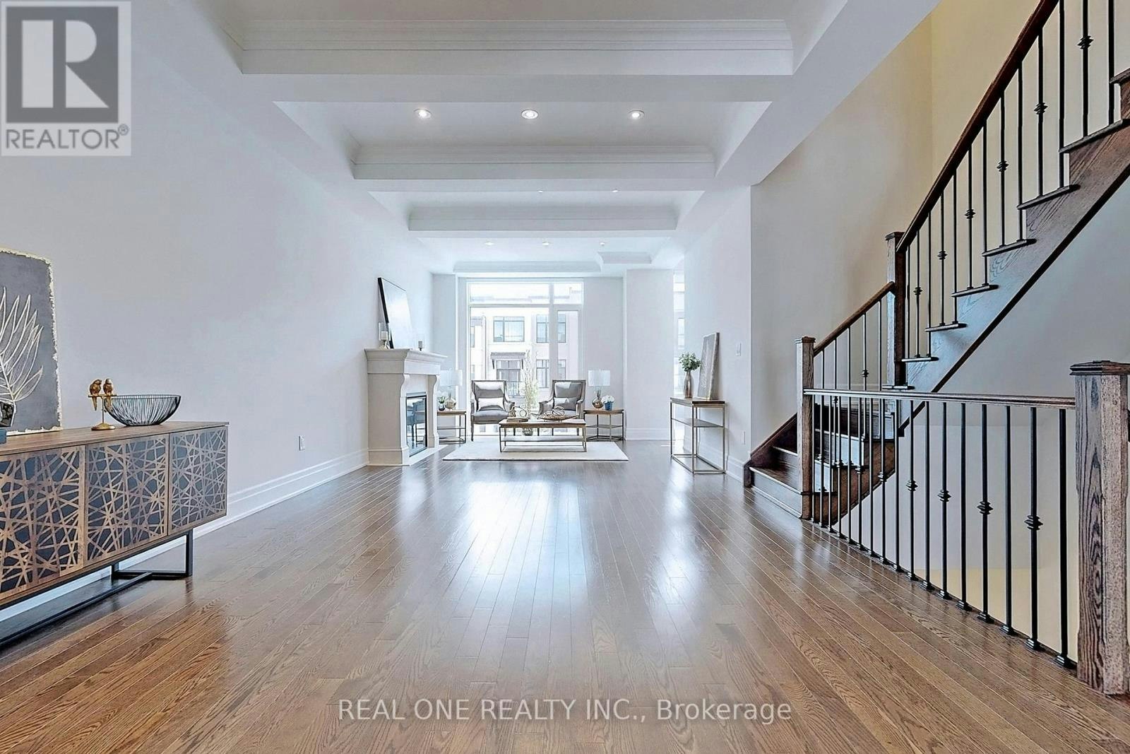 107 Carrville Woods Circle, Vaughan, ON, L6A 4Z6 - 7