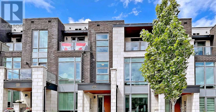 107 Carrville Woods Circle, Vaughan, ON, L6A 4Z6 - 2
