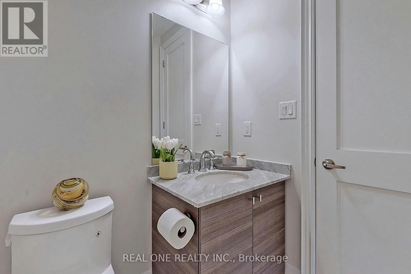 107 Carrville Woods Circle, Vaughan, ON, L6A 4Z6 - 34