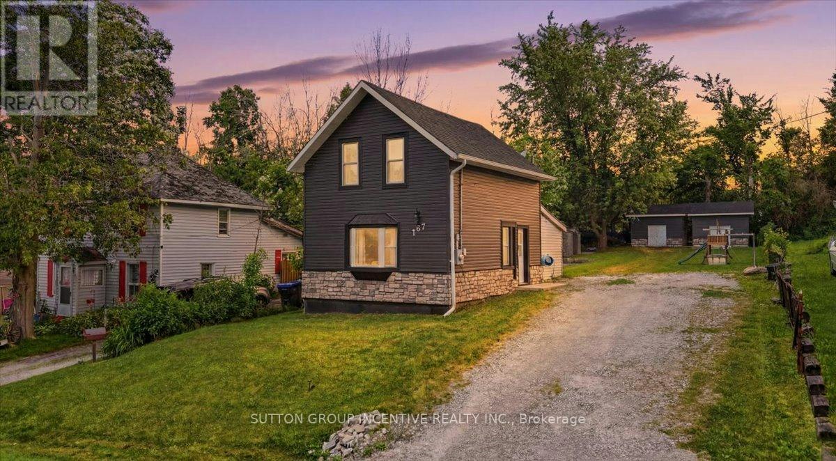 107 Park Street, Tay, ON, L0K 2A0