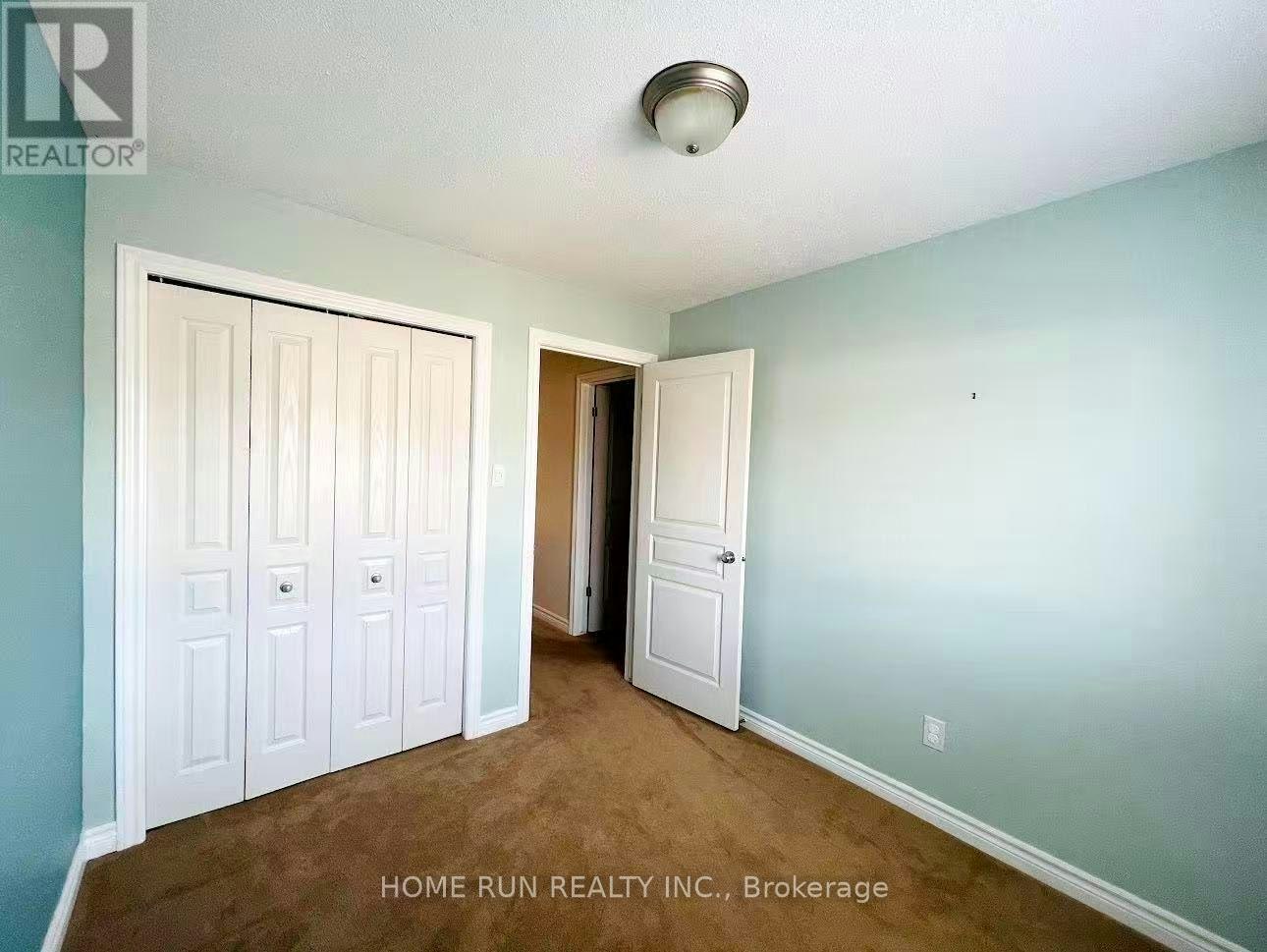 245 Badgeley Circle, Ottawa, ON, K2T 0B8 - 11