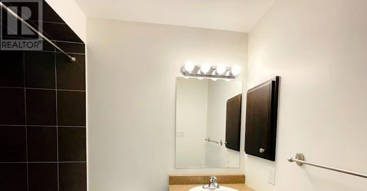245 Badgeley Circle, Ottawa, ON, K2T 0B8 - 15