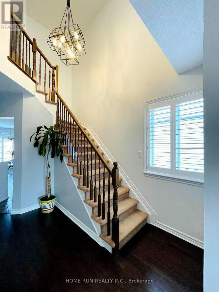 245 Badgeley Circle, Ottawa, ON, K2T 0B8 - 9