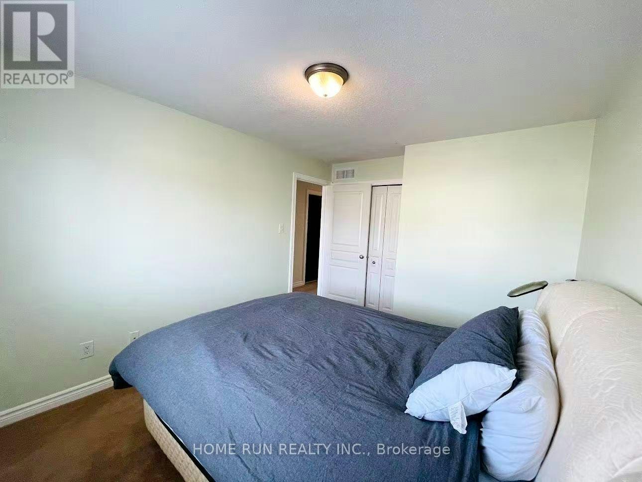 245 Badgeley Circle, Ottawa, ON, K2T 0B8 - 18