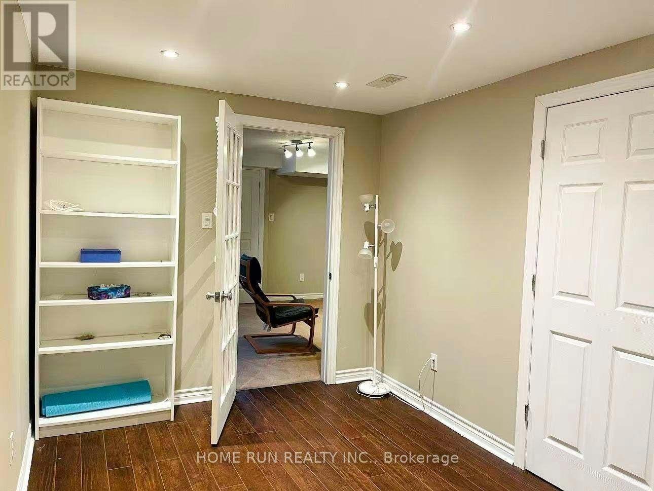 245 Badgeley Circle, Ottawa, ON, K2T 0B8 - 20