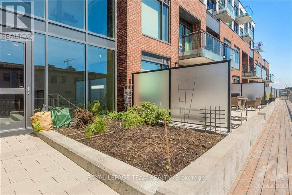 303-320 Miwate Private, Ottawa, ON, K1R 0E1 - 18