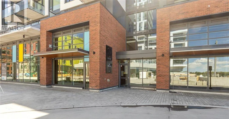303-320 Miwate Private, Ottawa, ON, K1R 0E1 - 2