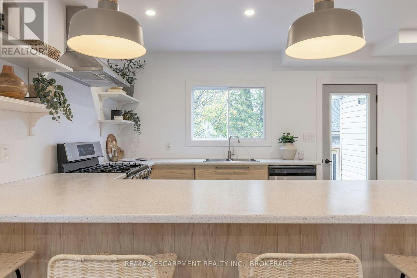MAIN-50 Fifth Street, Welland, ON, L3B 4Z5 - 7